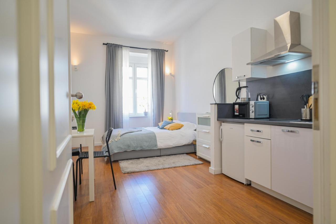 Berry Berry Studio Apartment Zagreb Luaran gambar